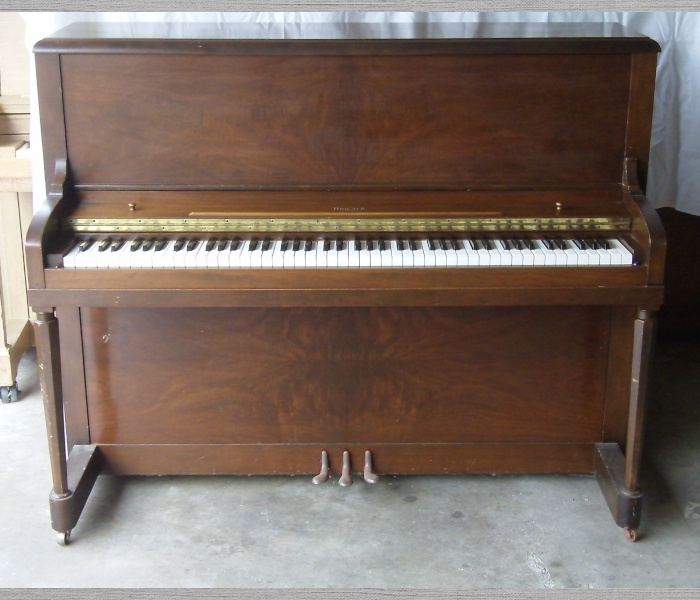 Howard piano